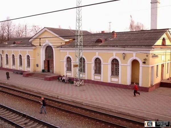 Электричка тверь спирово. Электропоезд тверь - бологое. Электрички калашниково тверь. Электричка калашниково лихославль. Эт2м 045 чухнюк.