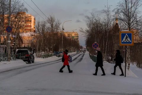 Жители города мирного