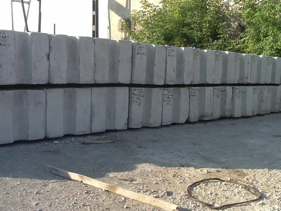 Блоки полистиролбетона. Блоки полистиролбетонные 600/300/200. Блоки караганда. Блоки фбс бу куски. Караганда жби.