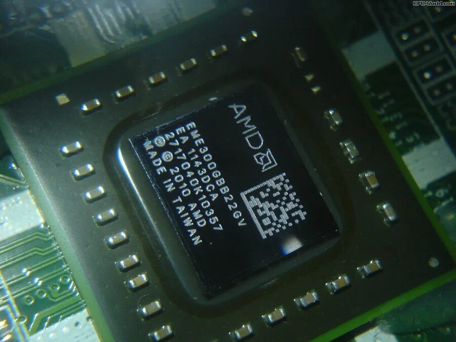 AMD E 300 APU with Radeon. AMD E-300 1.3. E-300 AMD процессор. AMD Radeon HD 7670m чип. Amd e450