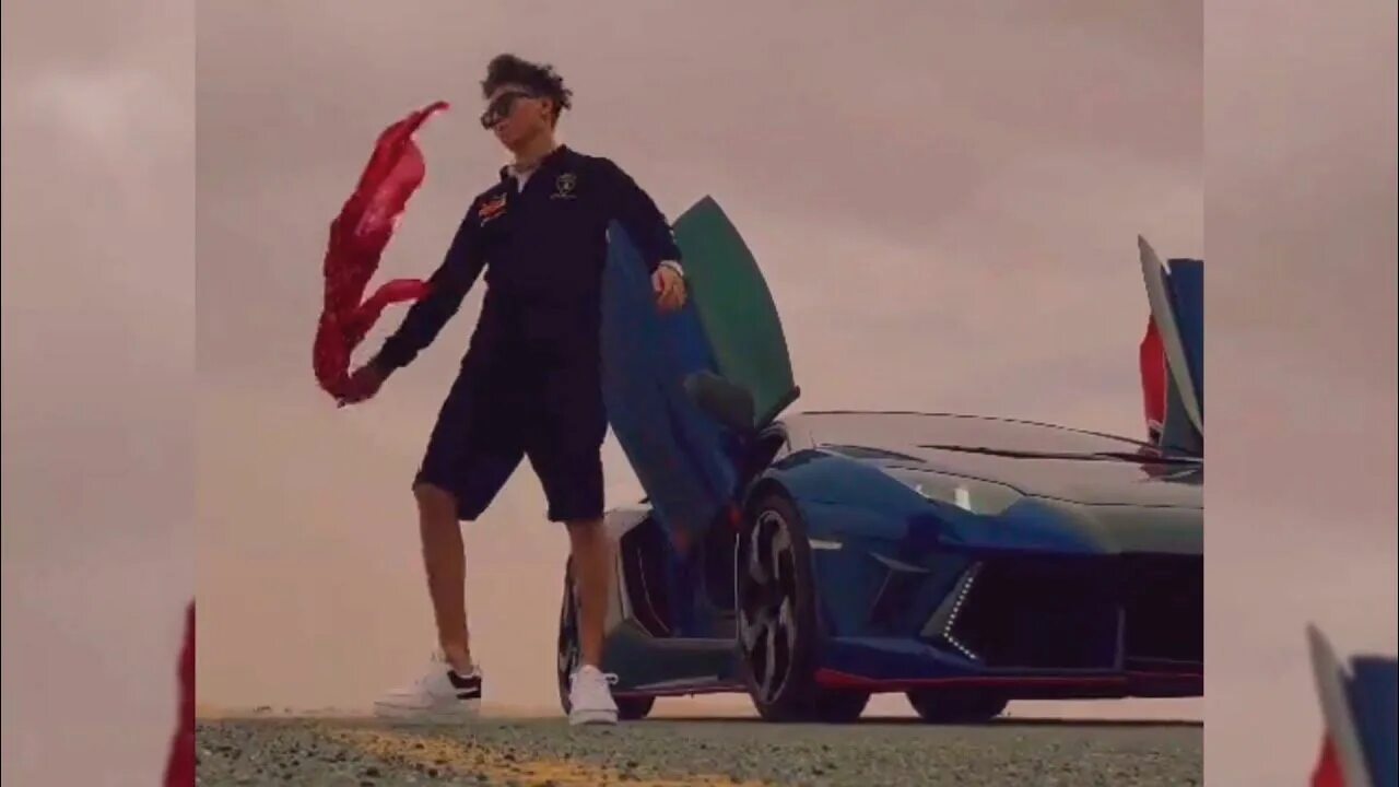 Рахим синий Ламборгини. Рахим Абрамов синий Ламборгини. Ракхим Blue Lamborghini. Синий Lamborghini Rakhim. Хочу ламборгини хочу ламборгини песня