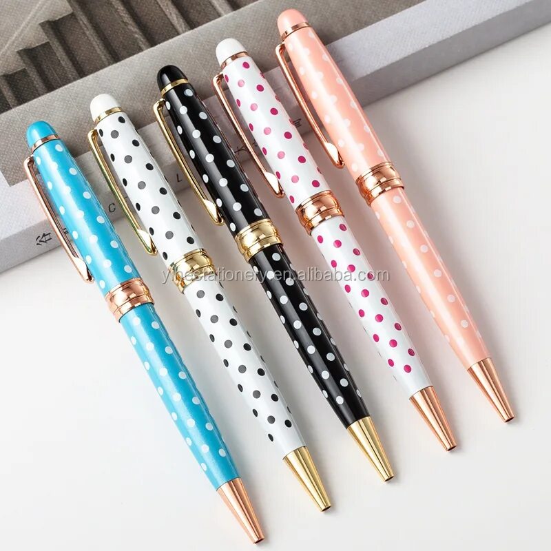 Стильные авторучки. Pen fashion. Кристалл карандашом. Pen fashion. Ручка шариковая (розовая).