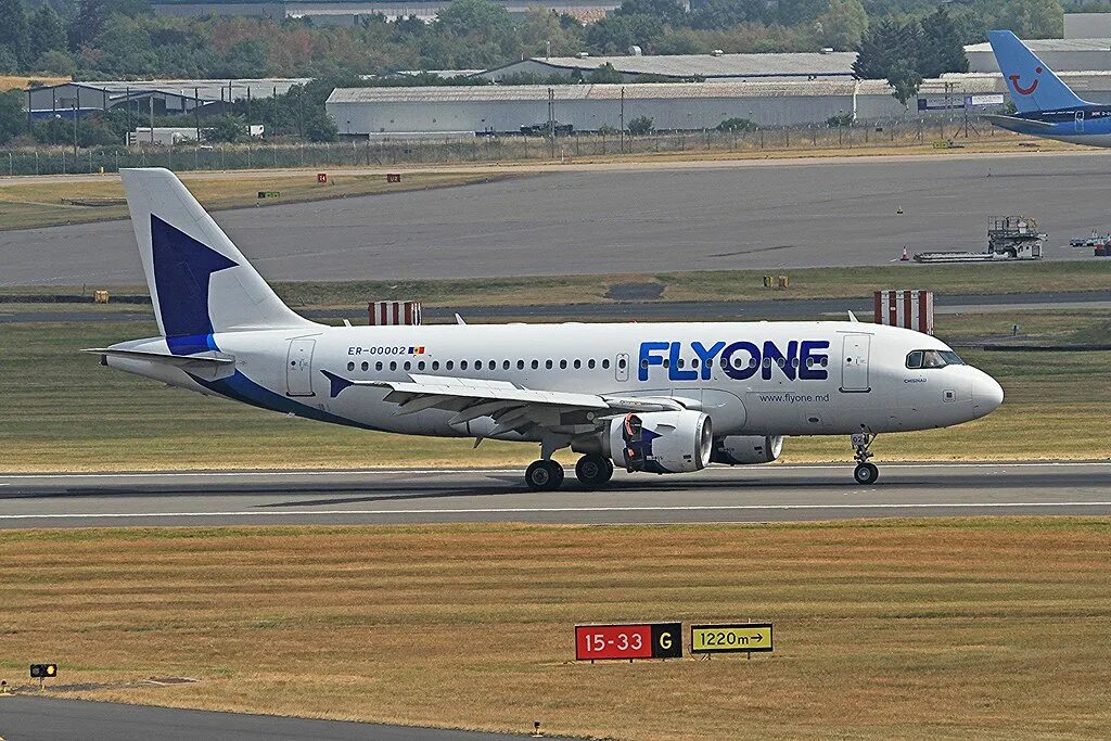 Флайоне. А 319 Fly one. Flyone 5f 134. Flyone Armenia. Flyone 3f322.