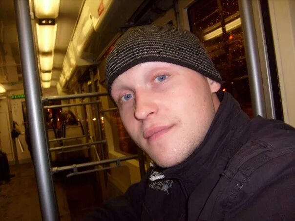 Бибики москва. Титул би би крутышка. Би би машинки. Би би машинки. Бибики москва.