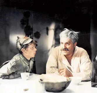 Режиссер белое солнце