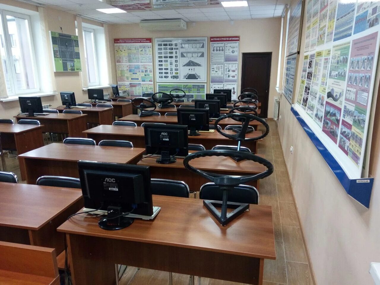 Автошкола шоссе. Автошкола солигорск. Престиж автошкола набережные челны адрес. Солигорский автобусный парк. Автошкола солигорск.