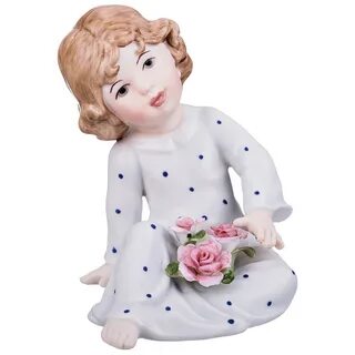 Фигурка девочки