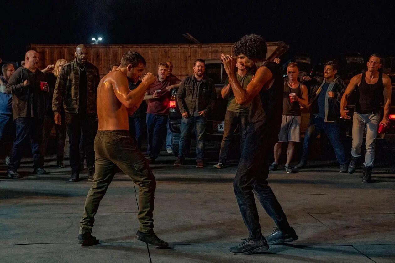 Salvation сериал. Спасение сериал 2017–2018. Спасение даты выхода серий. Спасение сериал постер. Спасение сериал 2017–2018.