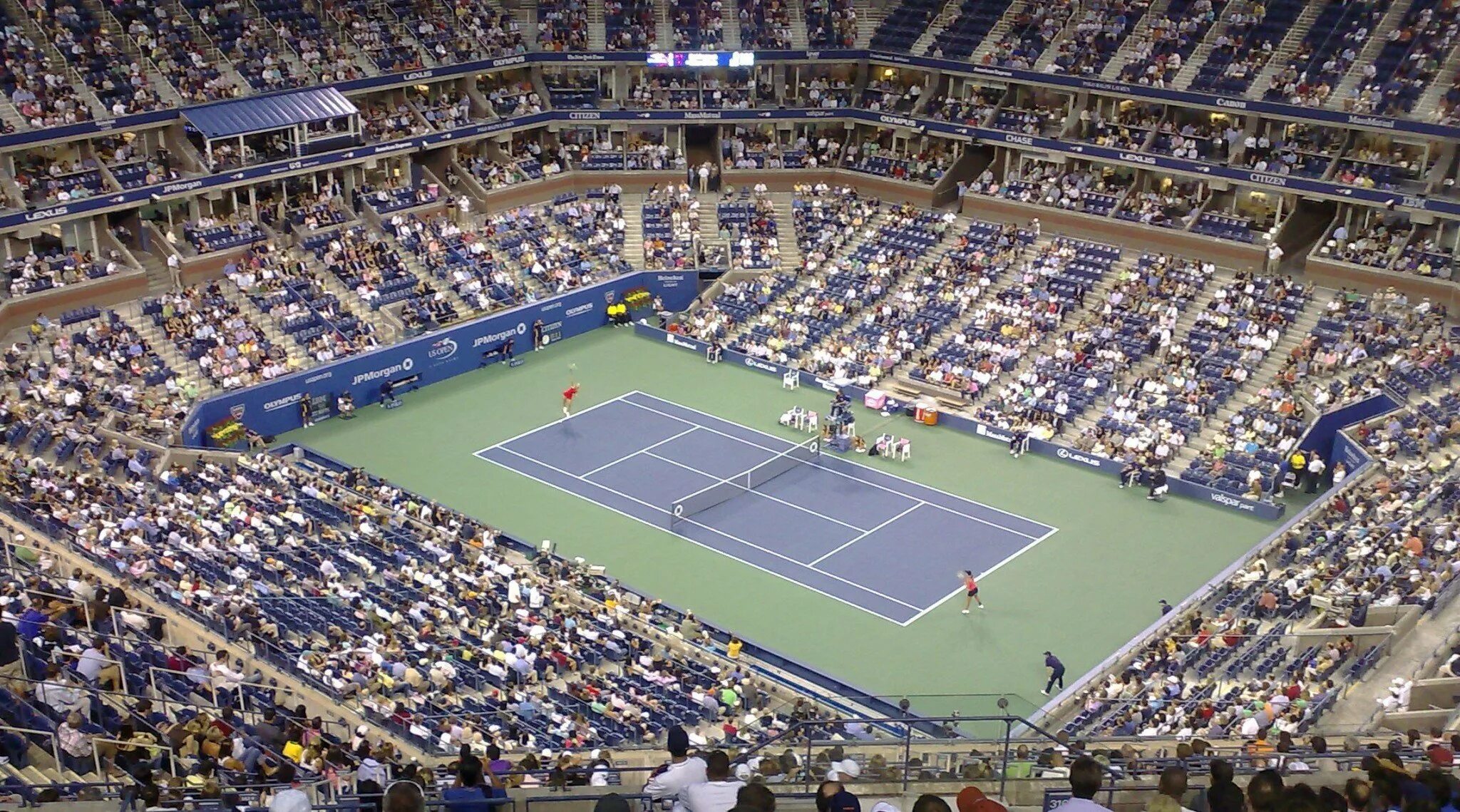 Us open корт. Us open tennis championships. Большой теннис us open. Теннисный корт us open. Большой теннис us open.
