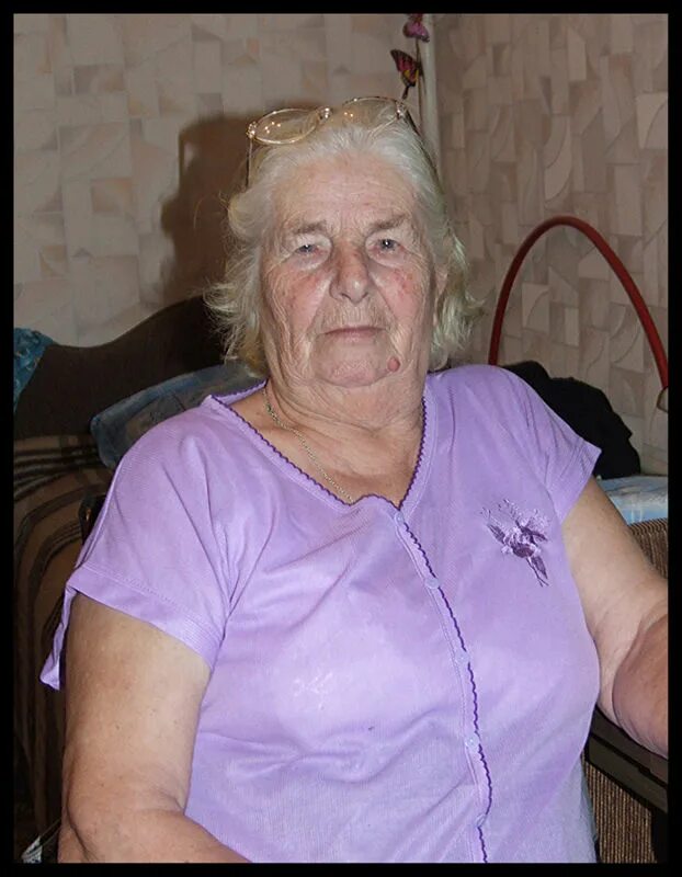 Гренни либби. Грандма либби. Очень очень про старую бабушку. Либби эллис. Очень старую толстую бабку.