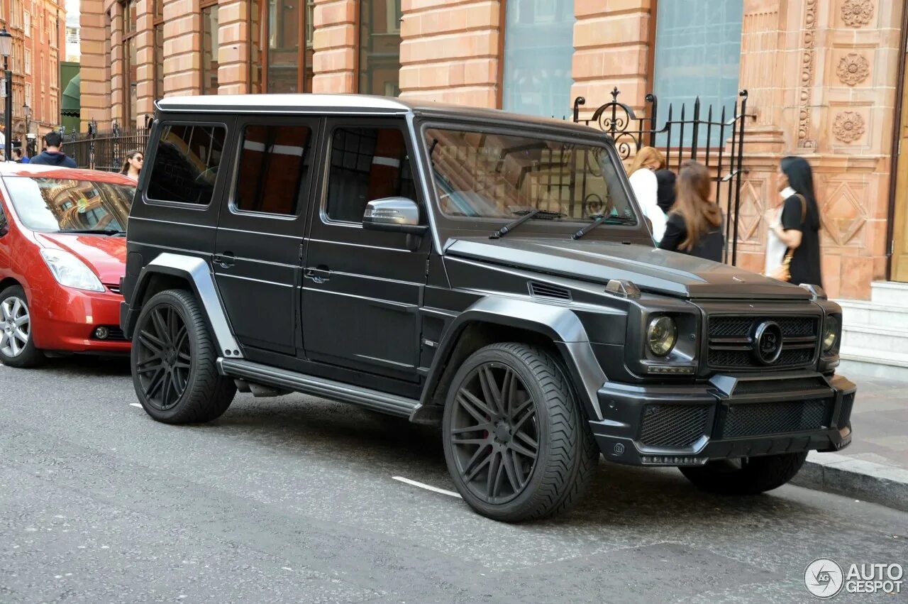 Гелендваген б. Mercedes g65 Brabus. Mercedes-AMG G 65. Mercedes g65 AMG Brabus. Mercedes Benz g65 Brabus.