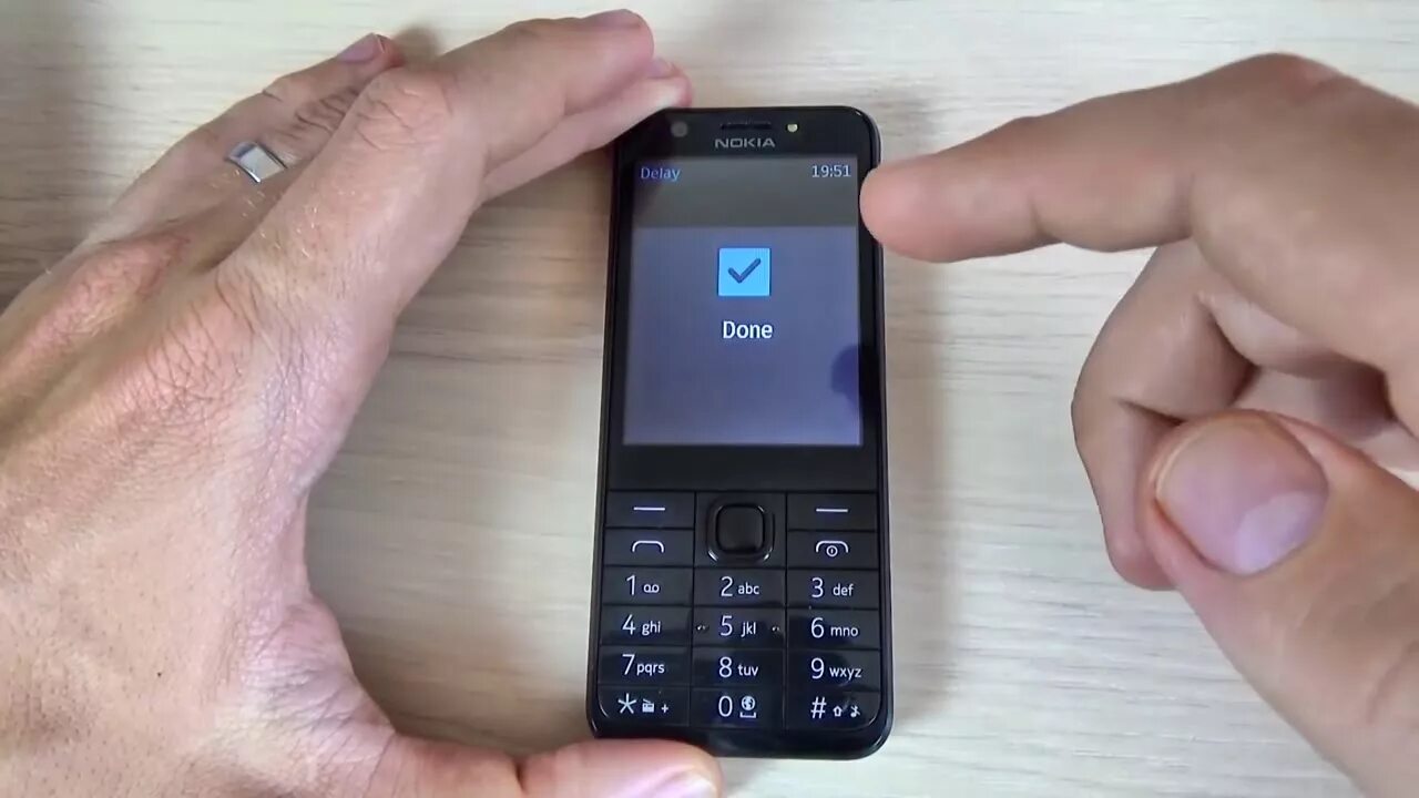 Nokia кнопочный 230. Nokia 230 4g. Nokia 230 передняя вспышка. Нокиа RM 1173. Как включается кнопочный телефон