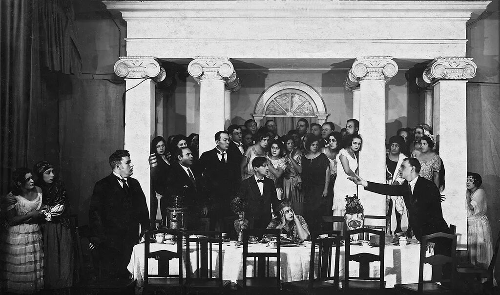 Театр Станиславского 1922. Театр в 20 веке Немировича-Данченко. 20 век мхт