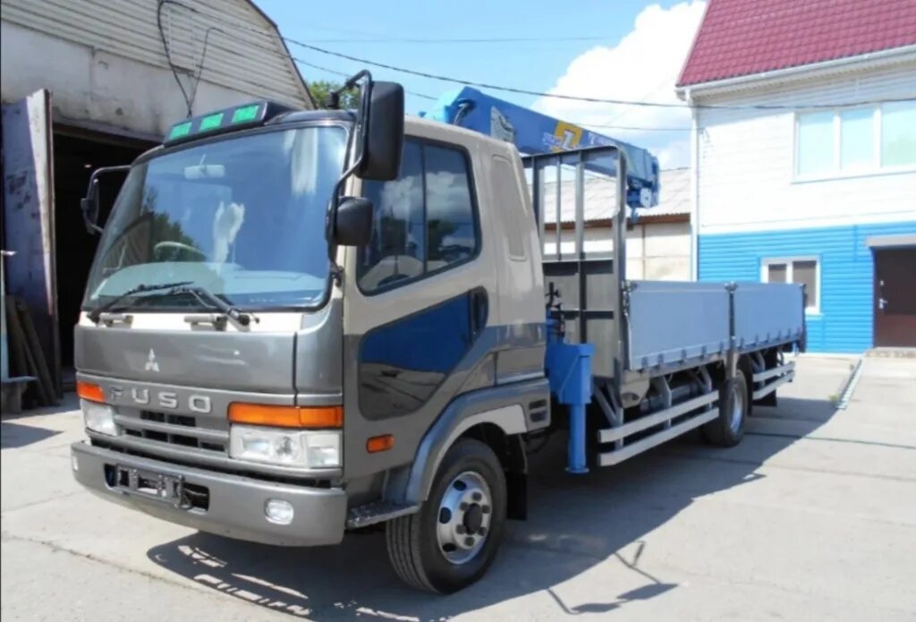 Манипулятор Mitsubishi Fuso 5 тонн. Mitsubishi Fuso Fighter манипулятор. Митсубиси Фусо манипулятор 5 тонн. Mitsubishi Fuso манипулятор 1990. Купить фусо 5 тонн