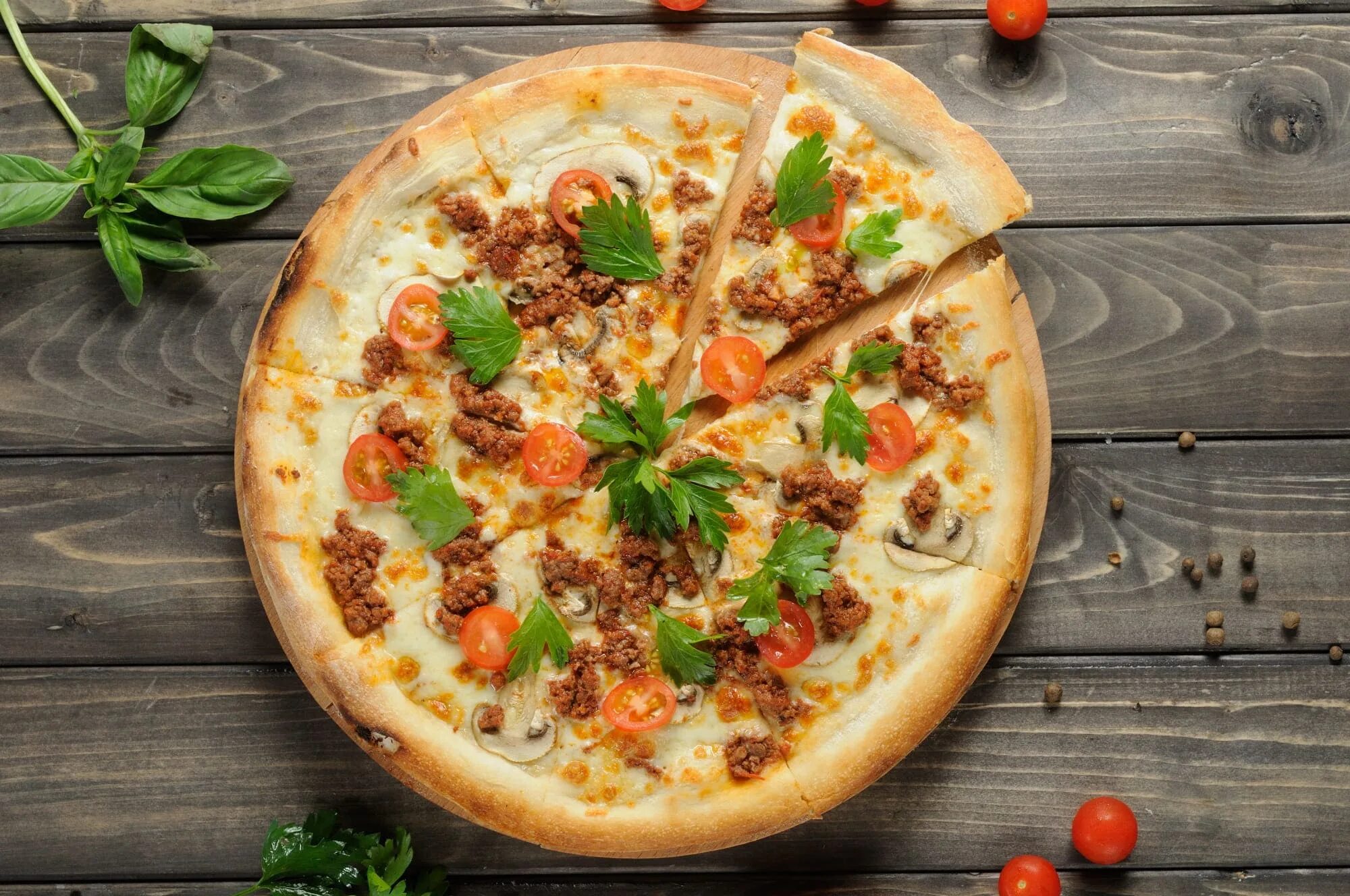 Лион пицца. Боскайола пицца. Пицца неаполитано Пятигорск. Пицца с лососем. Боскайола с белыми грибами пицца.