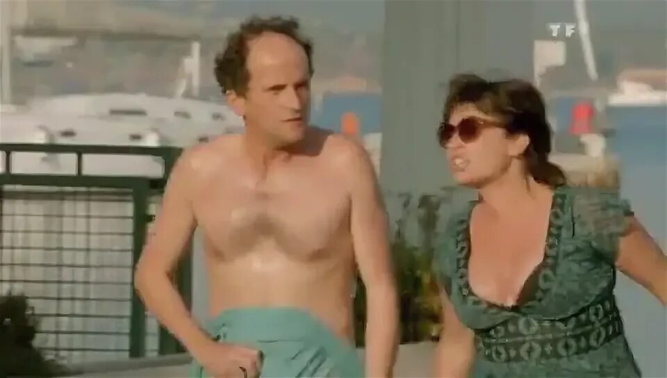 этот неловкий момент (un moment d'égarement) 2015. кортни палм бобры зомби. голые семьи на острове. каникулы дюкобю 2012. 10 cloverfield lane фильм.