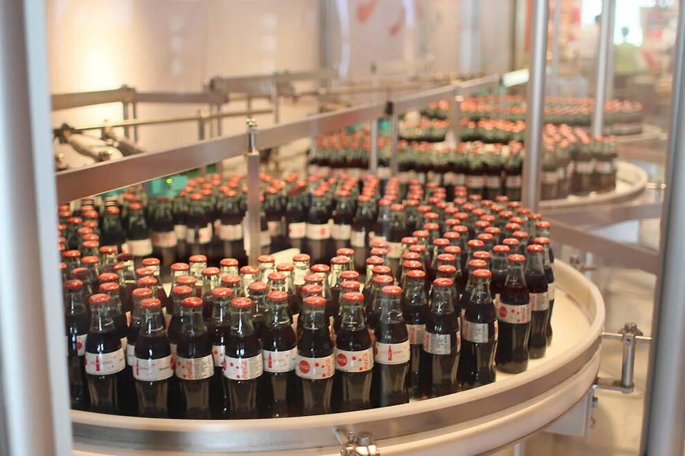Мир coca cola. Музей кока-кола атланта. музей кока колы в атланте сша. музей «мир coca-cola» в санкт-петербурге. музей кока кола.