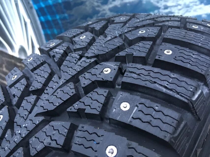 Шины Maxxis Arctictrekker np3. Maxxis Arctictrekker np3 205/55 r16. Maxxis Arctictrekker np3 99t (шип). Maxxis 175/70r13 NP-3 Arctictrekker 82t шип. Шипованные резина 215 60 купить