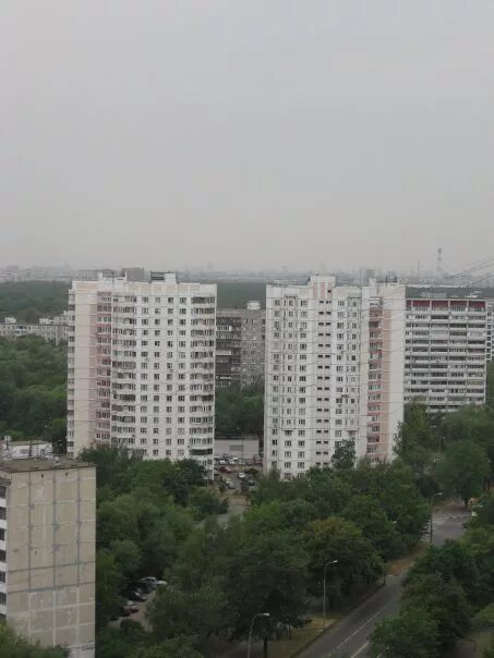 железнодорожная станция чухлинка старые фото. трилинского,14. район марьино 2000. москва площадь вешняковская. вешняки.