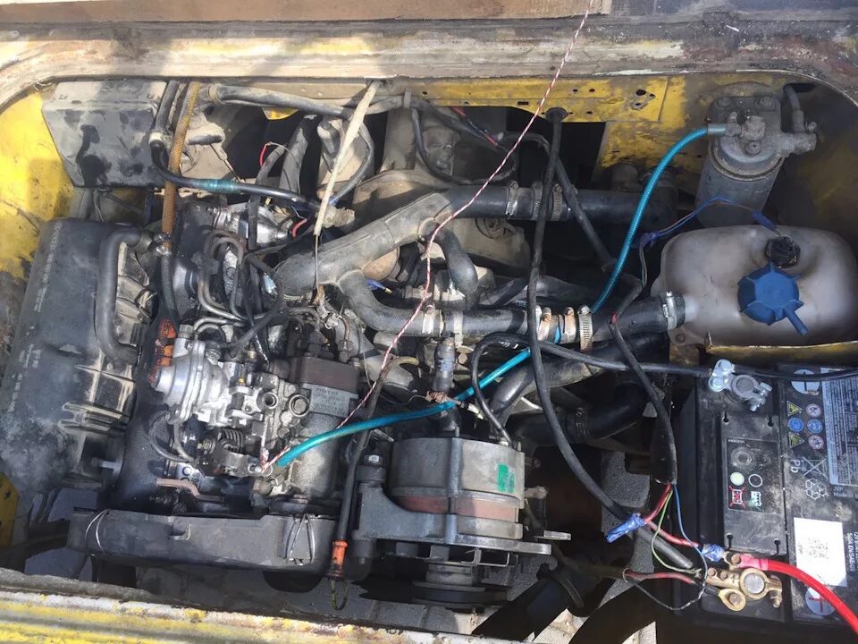 Т4 снять двигатель. Фольксваген т3 двигатель. volkswagen transporter t3 двигатель. фольксваген транспортёр т3 дизель. vw transporter t3 2.1 двигатель.