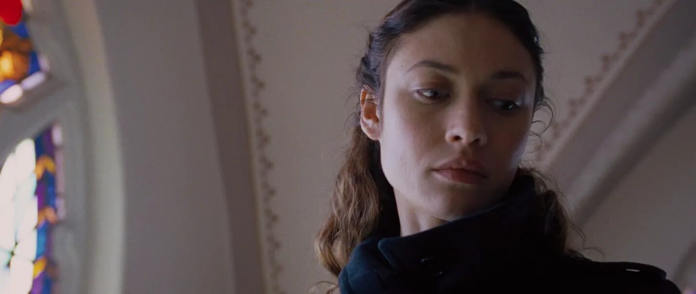 Ольга Куриленко В Ночной Рубашке – К Чуду (2012)