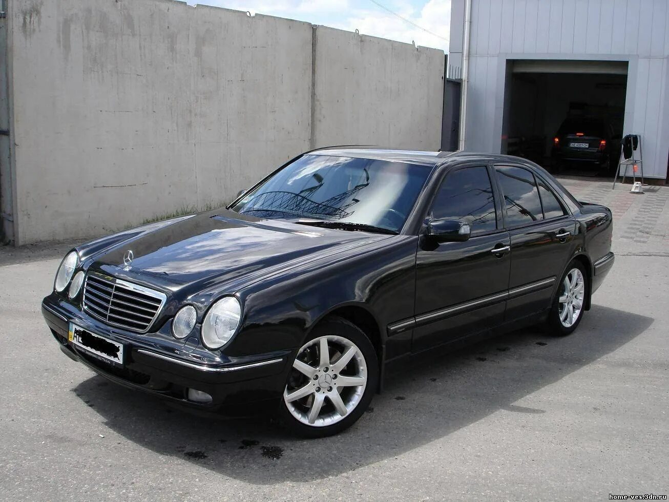 Мерседес е купить бу. Мерседес е220 w210. Мерседес е 2001. Mercedes e class 2000. Мерседес е320.
