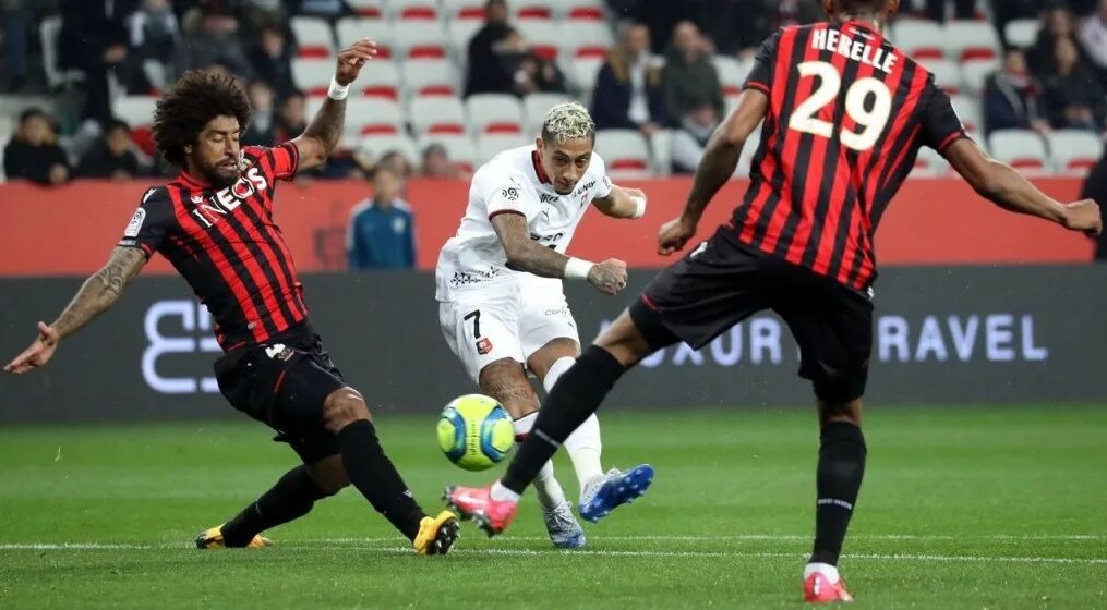 Ренн ницца в какой форме. Личные встречи ренн ницца. Личные встречи ренн ницца. Анжелика ренн. Фк ренн 2022.