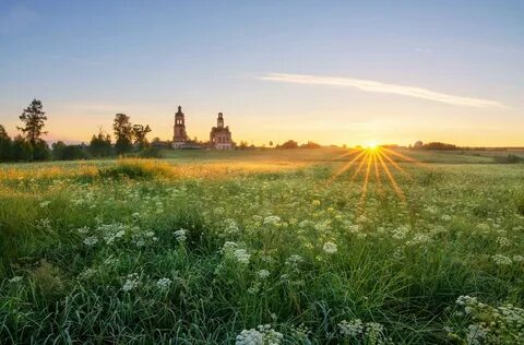 Восход солнца в селе
