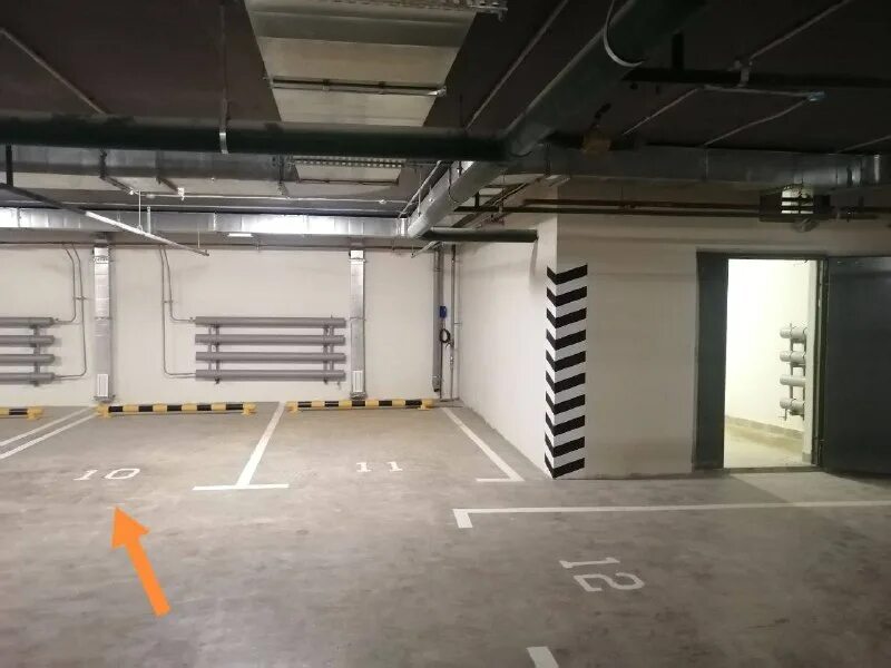 модный гараж новосибирск. сниму в аренду парковочное место. сдам в аренду парковочное место в подземном паркинге. арендую парковочное место. купить подземный паркинг пер.