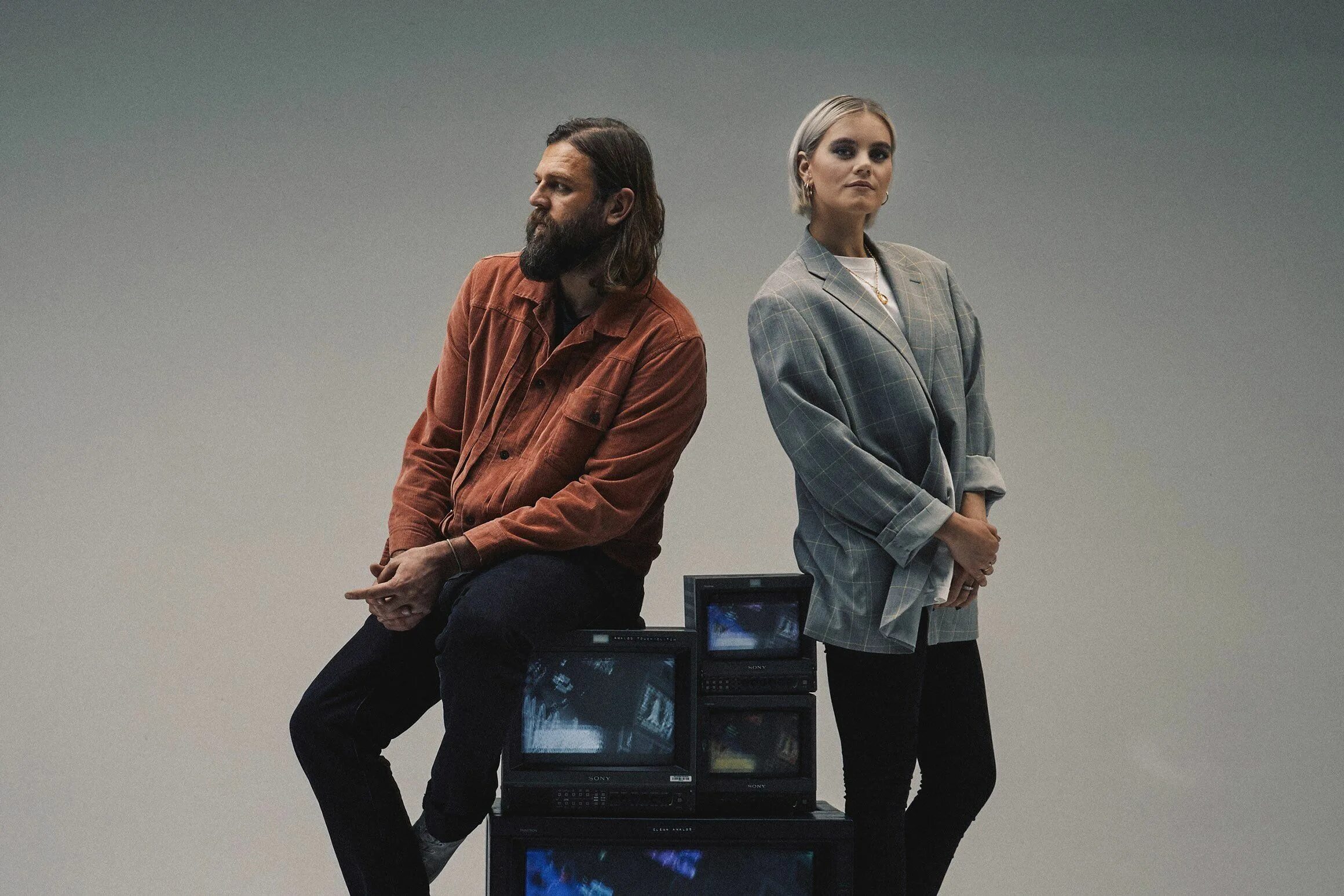 Хиллсонг участники группы. Hillsong участники группы. Hillsong united солистка. Hillsong worship. Hillsong united австралийская группа.