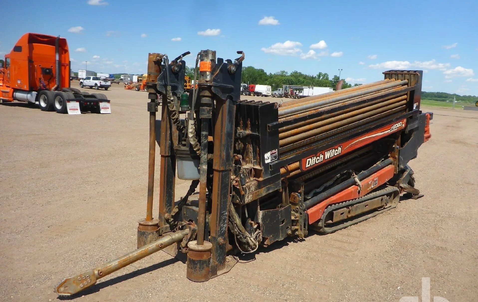 Гнб б у установки. Ditch witch jt2025. ditch witch 2025. гнб straightline 2462.