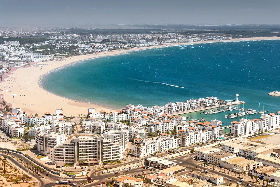 Город Агадир в Марокко. Касабланка Марокко пляжи. Океан в Агадире Марокко. Агадир Марокко пляжи. Касабланка туры
