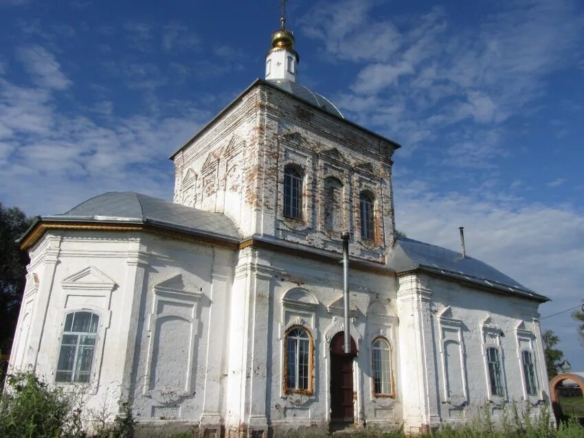 Погода ахматово. Храм Покрова Пресвятой Богородицы село Ахматово. Ахматово Алатырский район. Ахматово Атяшевский район. Ахматово село Чувашия.