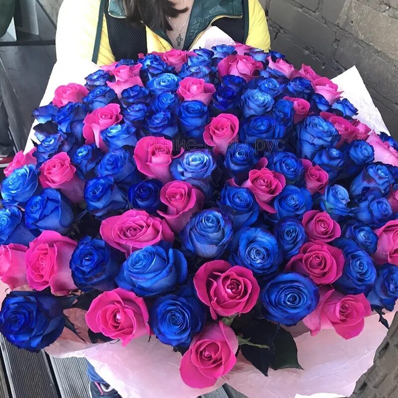 Сонник подарили букет. Красивые большие букеты. Букет синих роз. Красивый букет из синих роз.