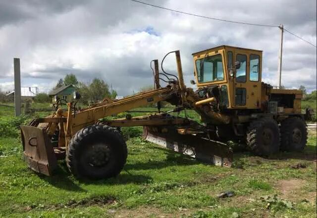 Авито куплю б у грейдер. ДЗ-122а-1. Грейдер ДЗ 122. Автогрейдер ДЗ-122 А-1. ДЗ 122 Кировец.