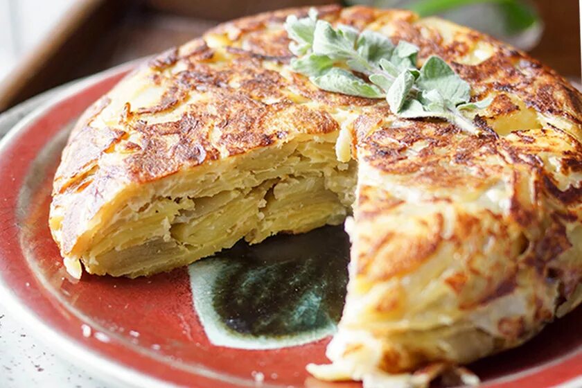 Тортилья Эспаньола. Испанский омлет Тортилья. Тортийя/Тортилья (Tortilla). Касабланкская Тортилья. Тортилья испанская из картофеля