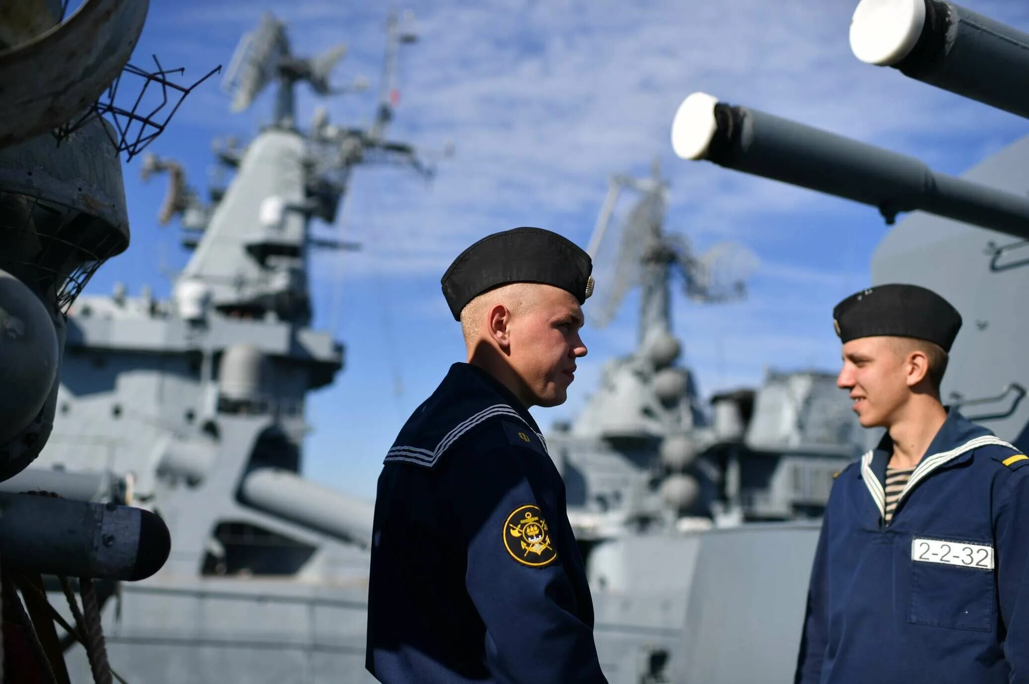 Переговоры моряков. Перекоп корабль Балтийского флота. ВМФ РФ Балтийский флот. Корабли ВМФ Балтийского флота. Матрос РФ Балтийский флот.