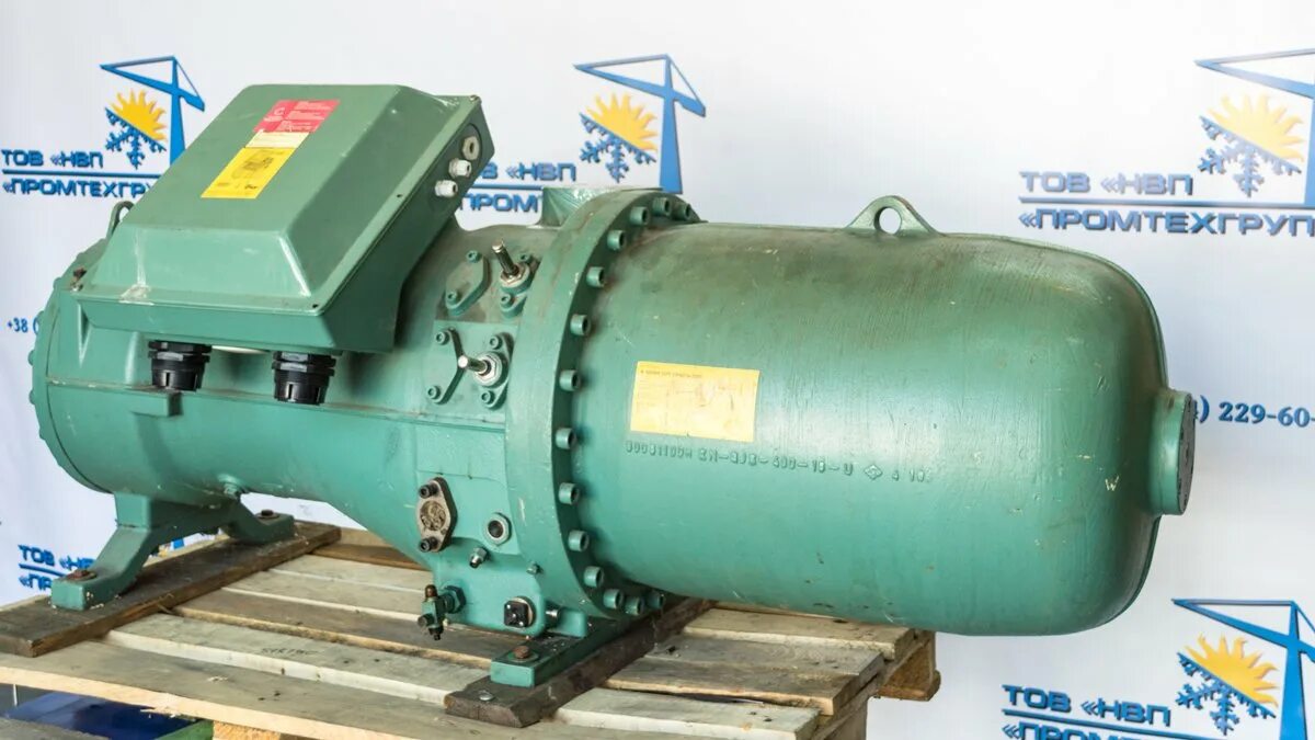Bitzer hsn. Винтовой компрессор битцер. винтовые холодильные компрессоры bitzer. компрессор bitzer hsn8571-125. компрессор винтовой фреоновый bitzer.