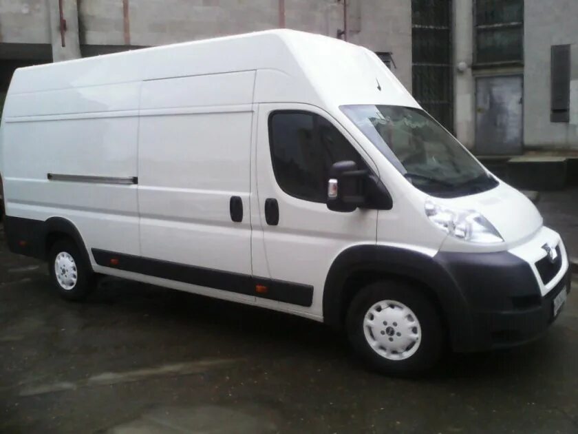 Транзит по 10 дому. Peugeot Boxer 2014. Peugeot Boxer грузовой 2014. Peugeot Boxer грузовой. Пежо грузовой 1999.