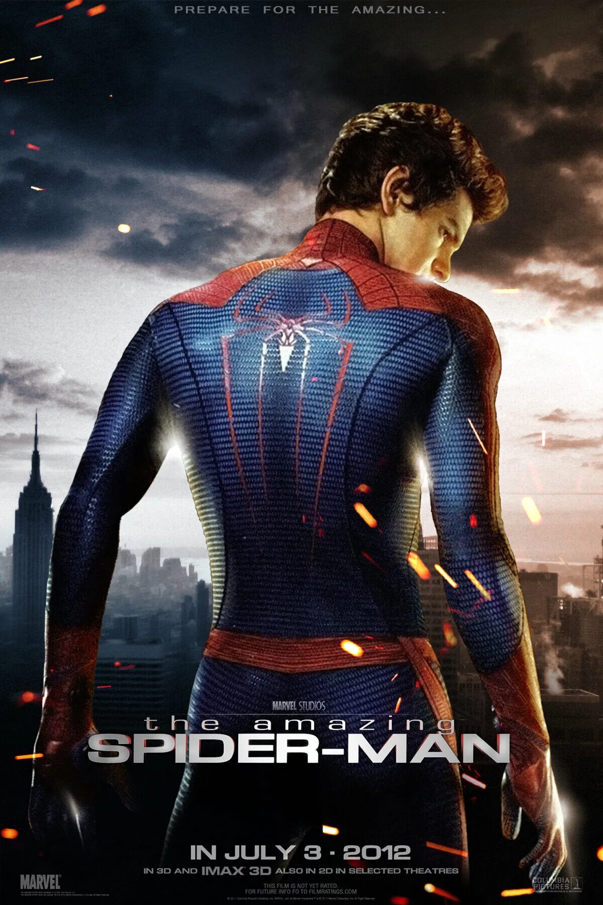 Poster man. Новый человек-паук (2012) (the amazing Spider-man). Новый человек паук 2012 год Эндрю Гарфилд. Новый человек паук 2012 Постер.