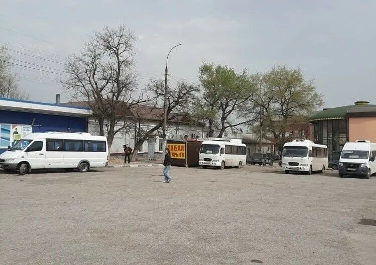 Таганрогский автовокзал, таганрог. Автостанция таганрог центральный рынок. Паз 320302-11. Старый вокзал таганрог. Пригородный автовокзал таганрог.