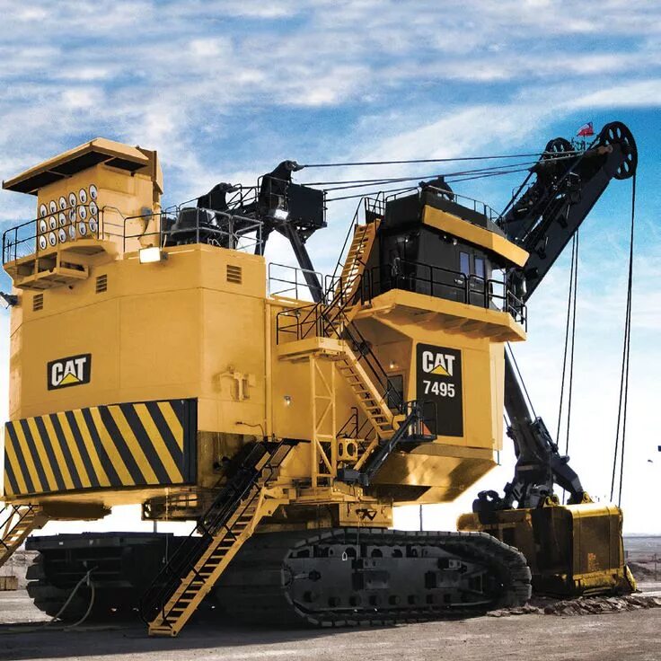 Машина кэт. Caterpillar 7495. Caterpillar 7495 HF. Карьерный экскаватор Катерпиллер. Строительная техника Катерпиллер.