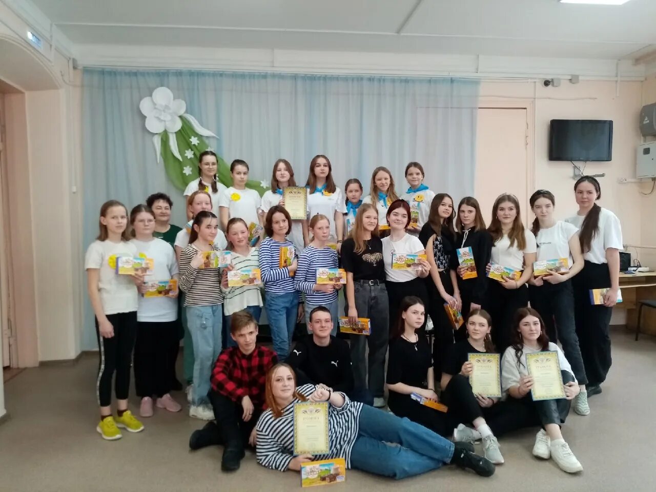 Праздник а ну ка девочки. А ну ка девочки.