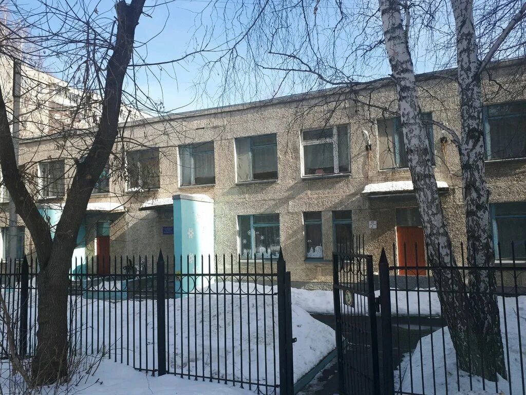 Садик на уралмаше. Детский сад 382 екатеринбург. 181 детский сад екатеринбург. Детские сады екатеринбург уралмаш. Средняя школа гелиос екатеринбург.