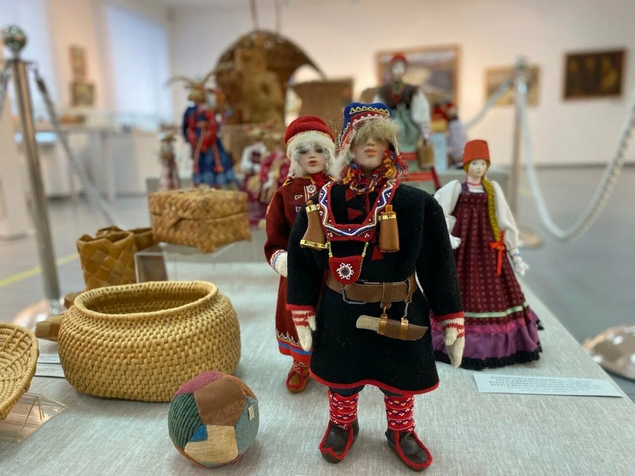 Народные промыслы саамов. Народные промыслы саамов. Саамы сувениры. Мурманские промыслы. Мурманские промыслы.
