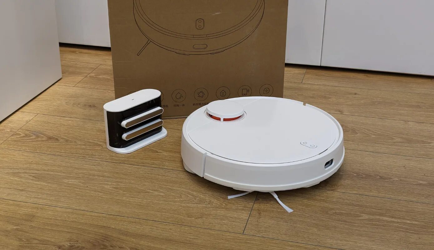 Xiaomi mijia 3c sweeping vacuum cleaner отзывы. Xiaomi Mijia sweeping Vacuum Cleaner 3c. Робот-пылесос Xiaomi Mijia sweeping Vacuum Cleaner 3c Plus CN, белый. Робот-пылесос Xiaomi Mijia sweeping Vacuum Cleaner 3c коробка. Xiaomi Mijia sweeping Vacuum Cleaner 3c док-станция.