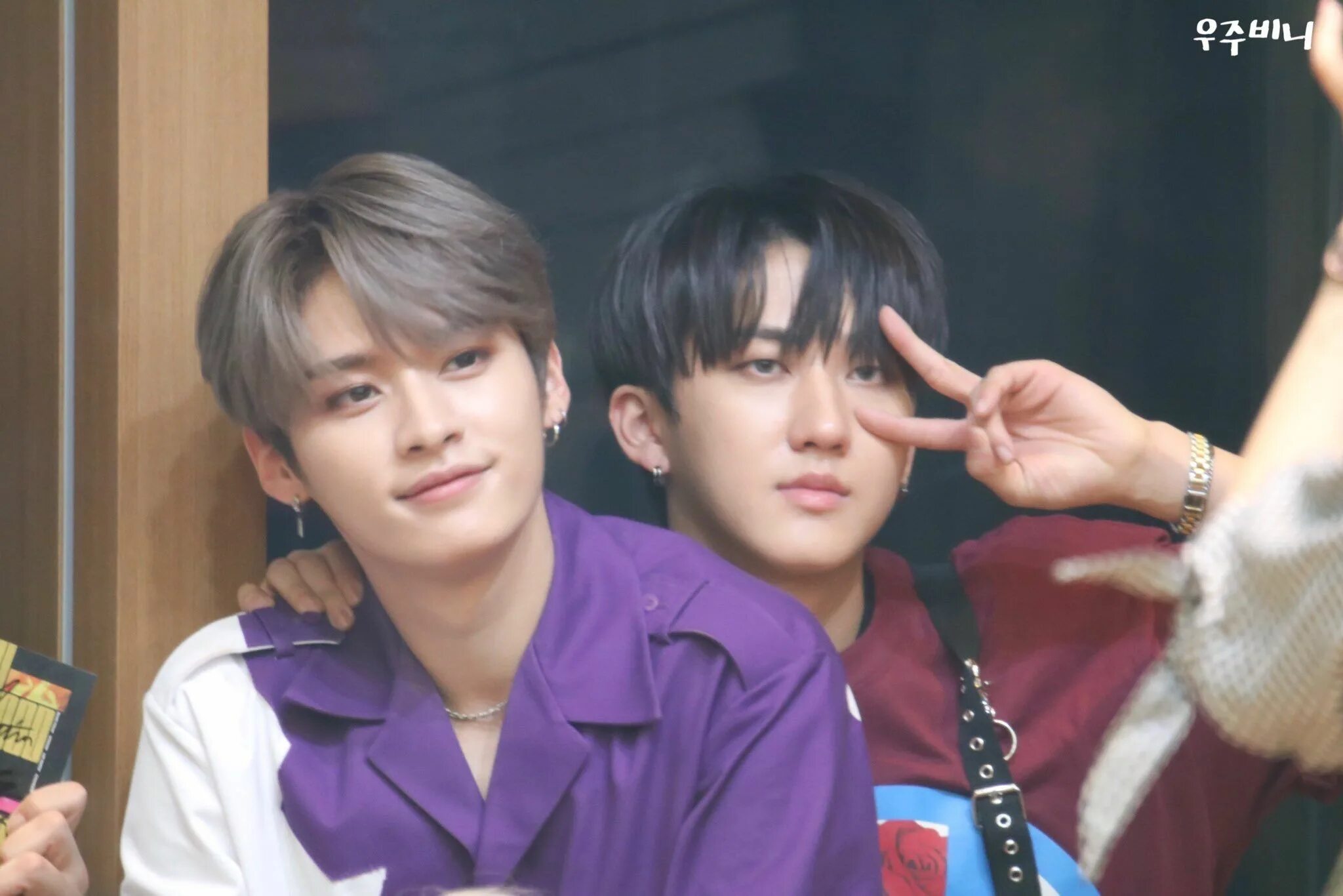 Чан и бин фф. Минхо и чанбин. минхо и чанбин stray kids. stray kids чанбин. changbin lee know.