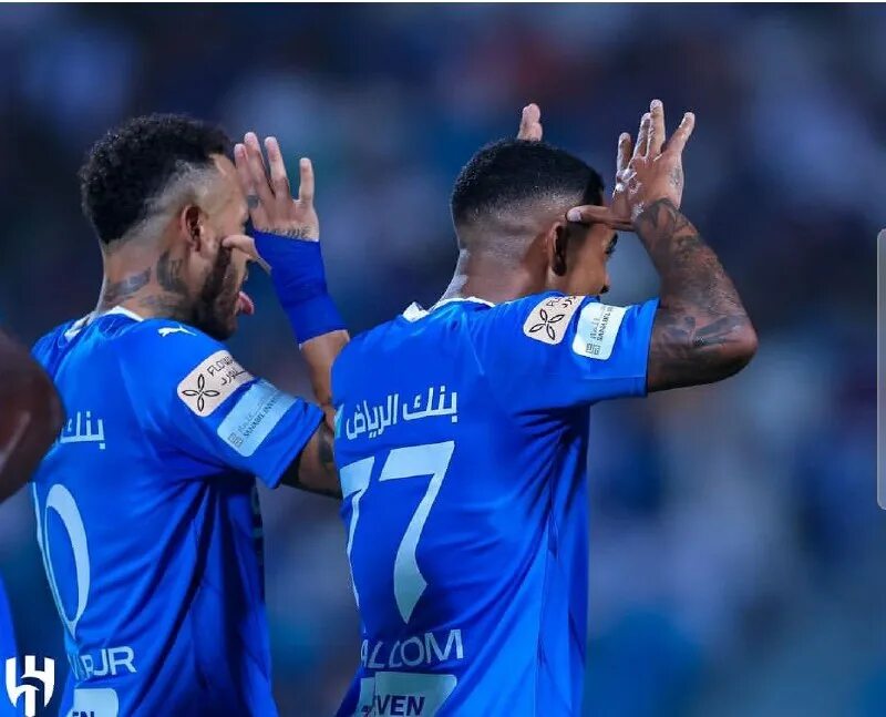 аль хиляль эр рияд интер. аль иттихад аль хиляль 1:3. мусса дембеле жордан хендерсон аль иттифак. аль хиляль эр рияд интер. счет в матче аль наср.