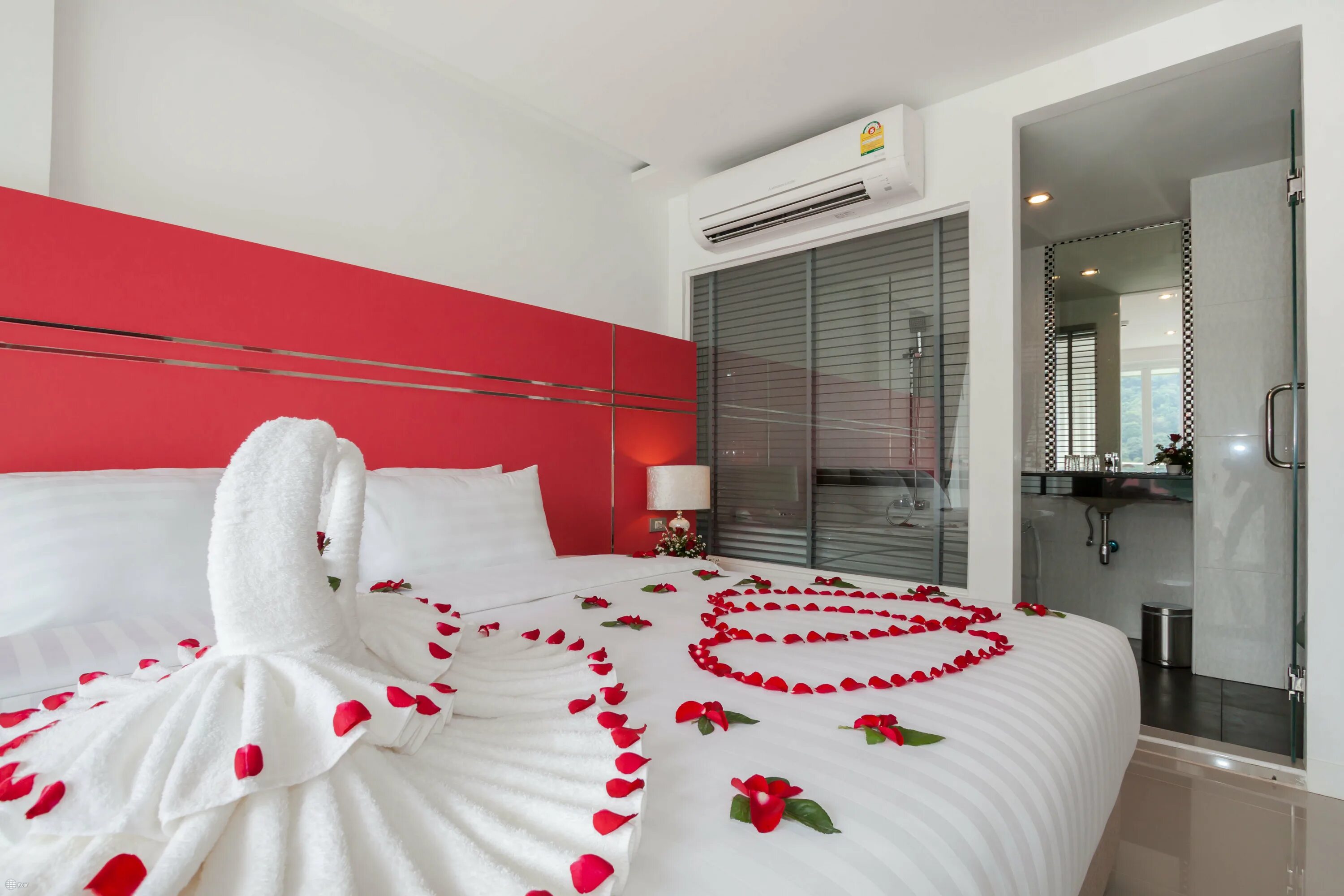 Minatale) патонг. Sharaya boutique hotel 3 пхукет patong. Aspery hotel 3* (patong). патонг холидей пхукет. Patong diamond hotel 3 пхукет.