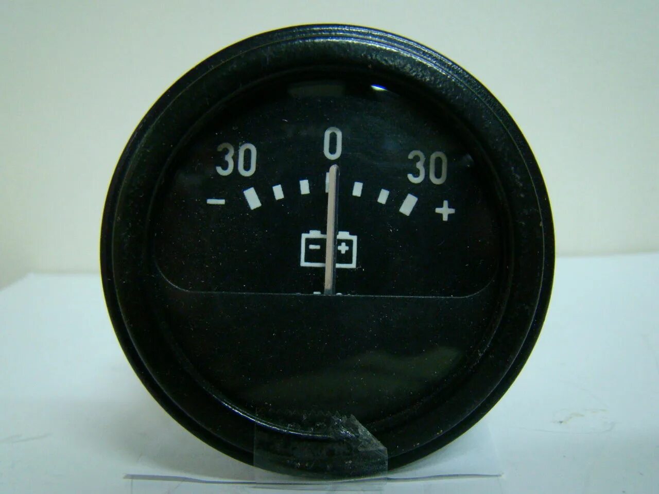 М2003-м1. 2,5 с шунтом. Вольтметр автомобильный цифровой 12v на ваз. Амперметр 0 30 0. Амперметр автомобильный газ 3307 ап1106.